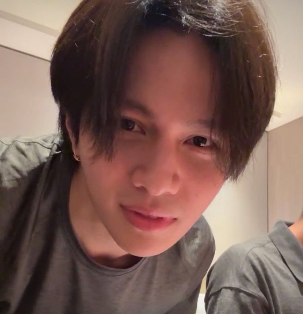 pe𝔀s ♡ tweet media