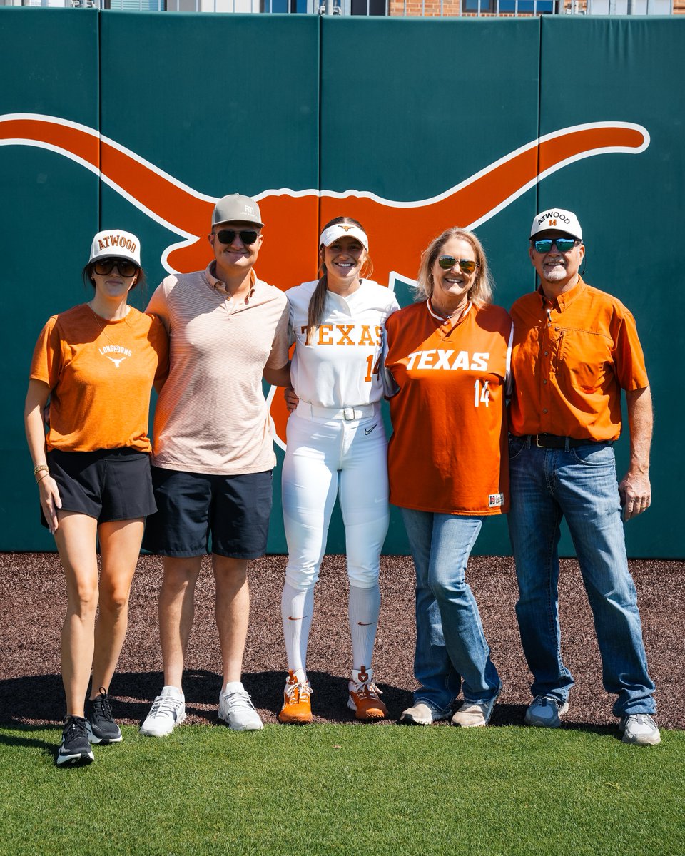 Texas Softball tweet media