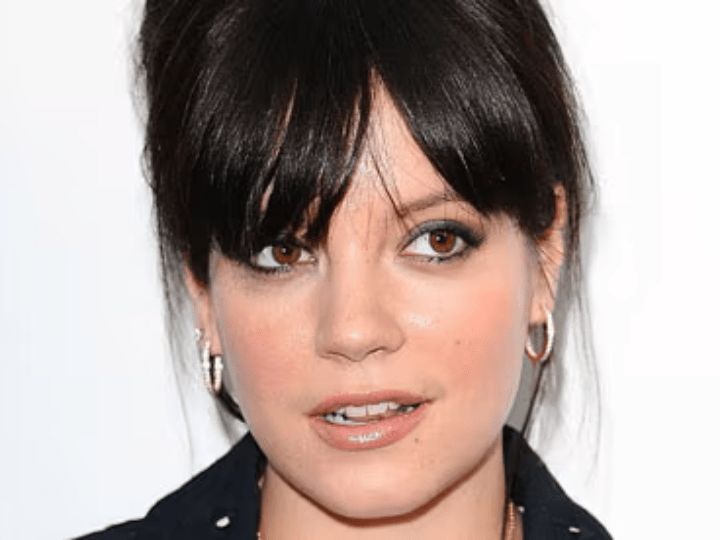 MusicBeat5's tweet image. Born May 2, 1985 #singersongwriter, #actress, Lily Allen. She is best known for the single, 'Smile'. #Birthday 
youtu.be/0WxDrVUrSvI?si…