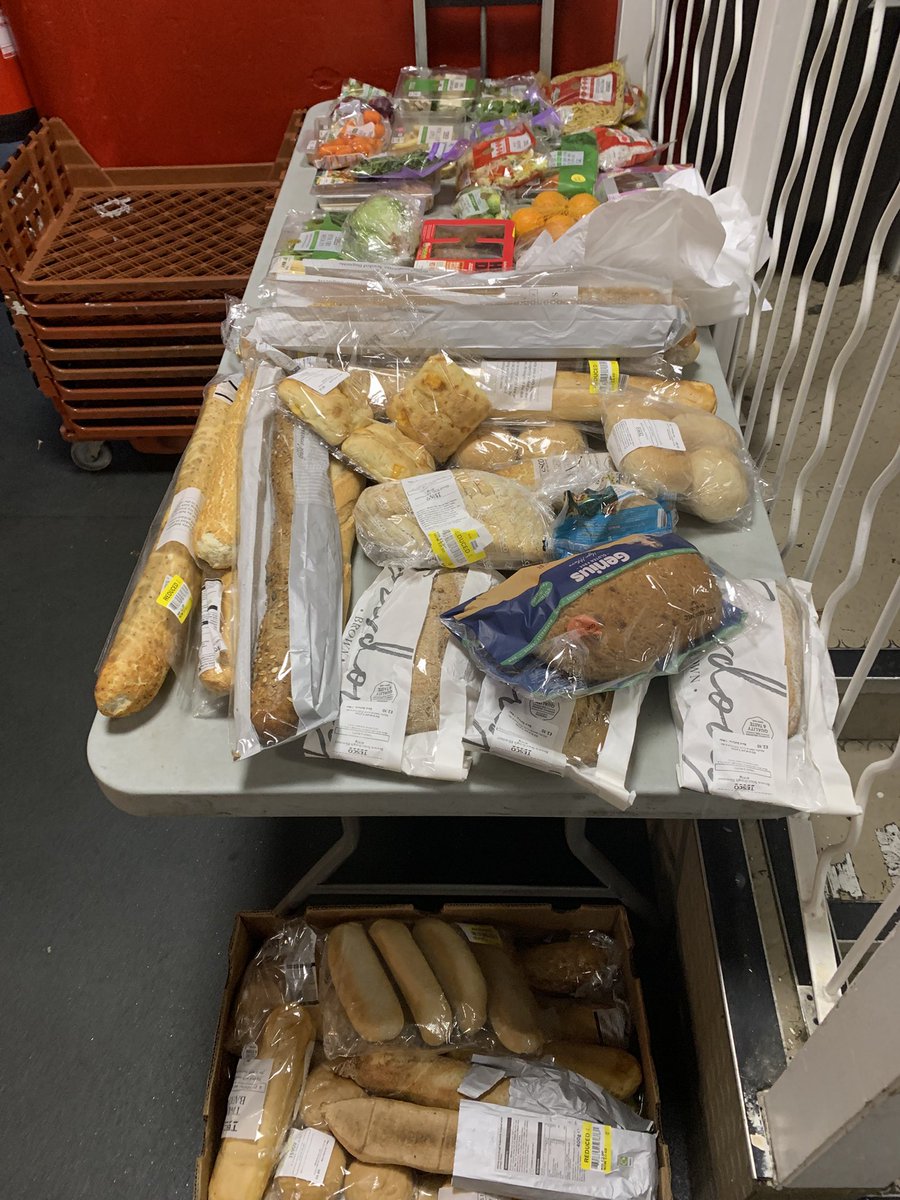 LifeshareUK's tweet image. Friday (104) &amp;amp; Saturday (124) lots of our friends coming in for our Famous cooked breakfast to start the weekend off, brilliant atmosphere both days as our fantastic volunteers treated everyone to our usual 5 service #Manchester 🐝❤️🩵