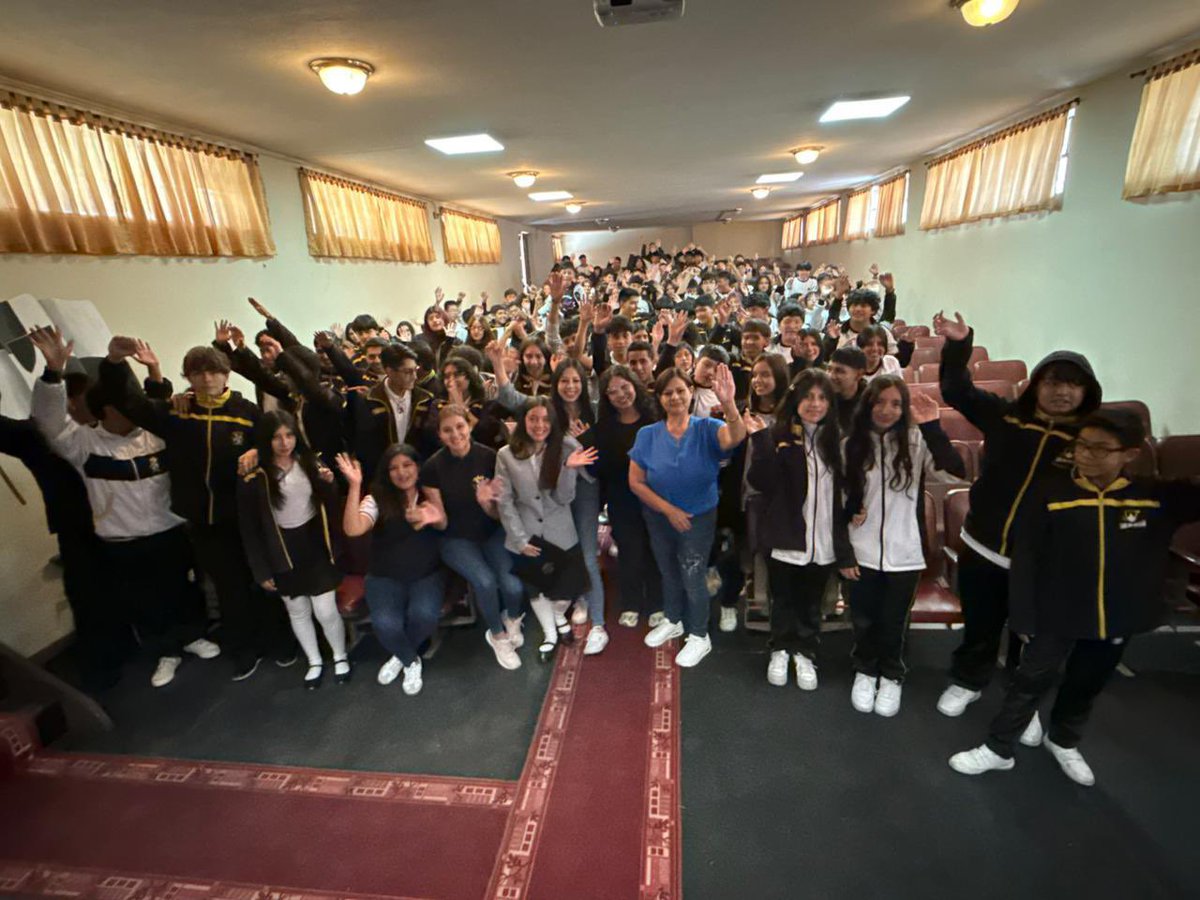 CCPDCUENCA's tweet photo. 🎓 Implementamos formación en derechos sexuales y prevención de violencia con estudiantes de la Unidad Educativa San Luis Beltrán.

💬 Decisiones informadas, espacios seguros.
#CuencaSeTransformaConDerechos https://t.co/eh9hKHUXtu
