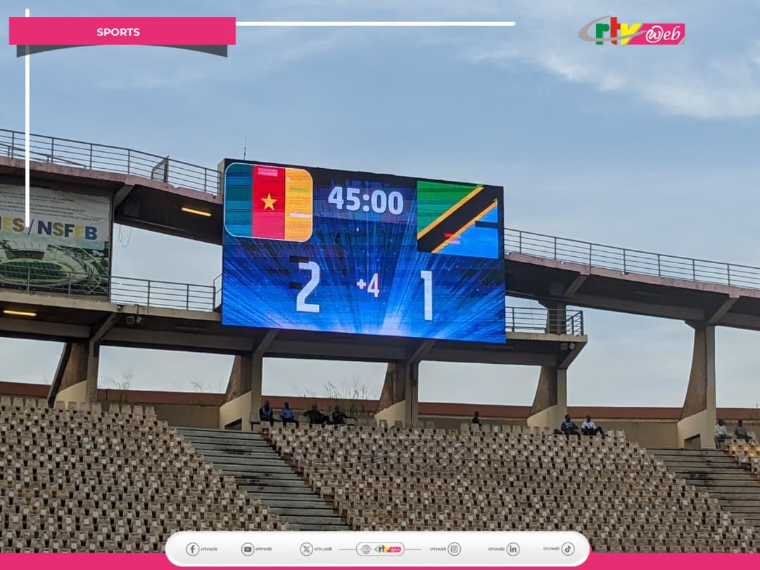 CRTV_web's tweet image. ⚽️ #Football

Half Time (45’+4’)

  🇨🇲 #CAMEROON 2️⃣ 🆚 1️⃣🇹🇿 #TANZANIA
Scorers: Winfrida Hubert ⚽️(14’) 🇹🇿 
Myriam Maéva Nyadjou Wamen  (41’) 🇨🇲 
Christian Kiki Maeva ( 45’ + 4’) 🇨🇲 

📅 02 Mai 2026
⏰ 45’
🏟️ Stade Ahmadou Ahidjo
📍 Yaoundé - Cameroun

#U20FIFAWWC2026Q| #CMRTANZ|