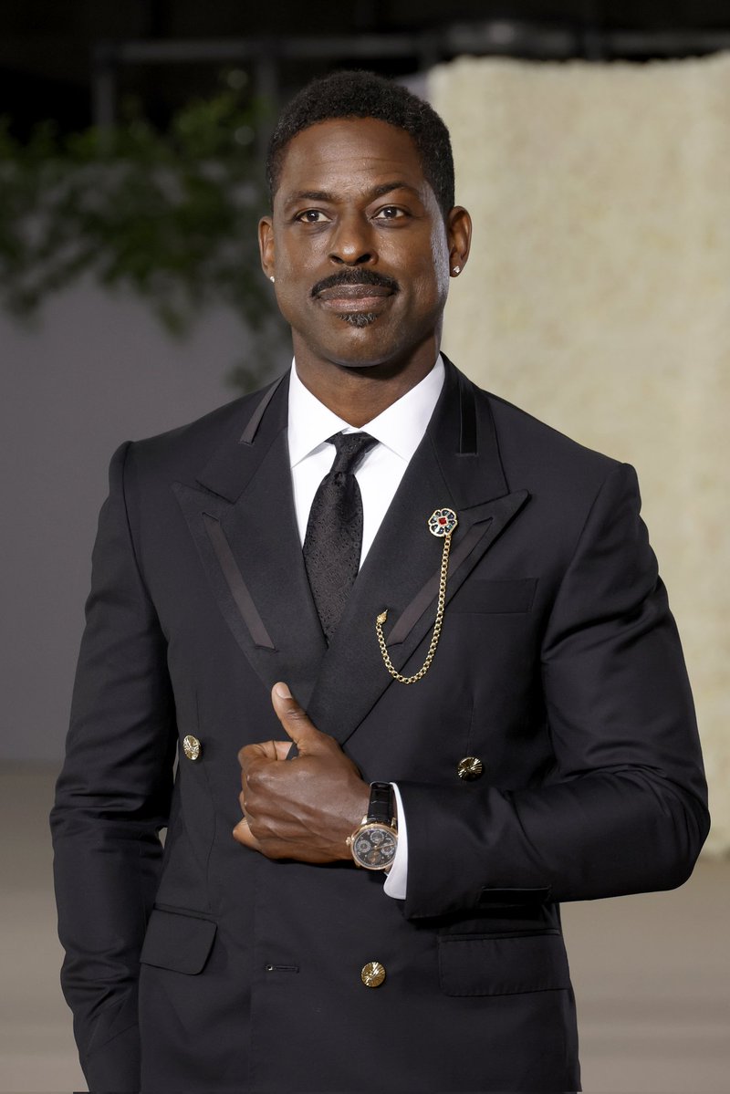 Demilena_2008's tweet image. HAPPY ‘Lated’ BIRTHDAY STERLING 💛💛💛💛 #SterlingKBrown #ThisIsUs #Frozen2 #BlackPanther #Waves #AmericanFiccion #Paradise