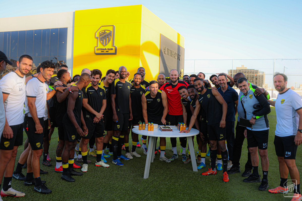 ITTI MANIA - اتي مانيا tweet media