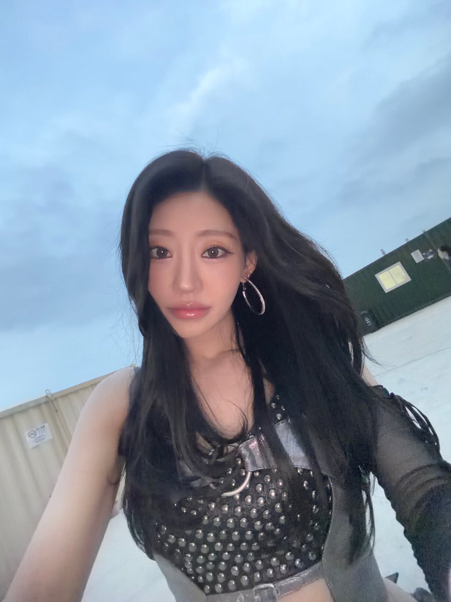 만보 tweet media