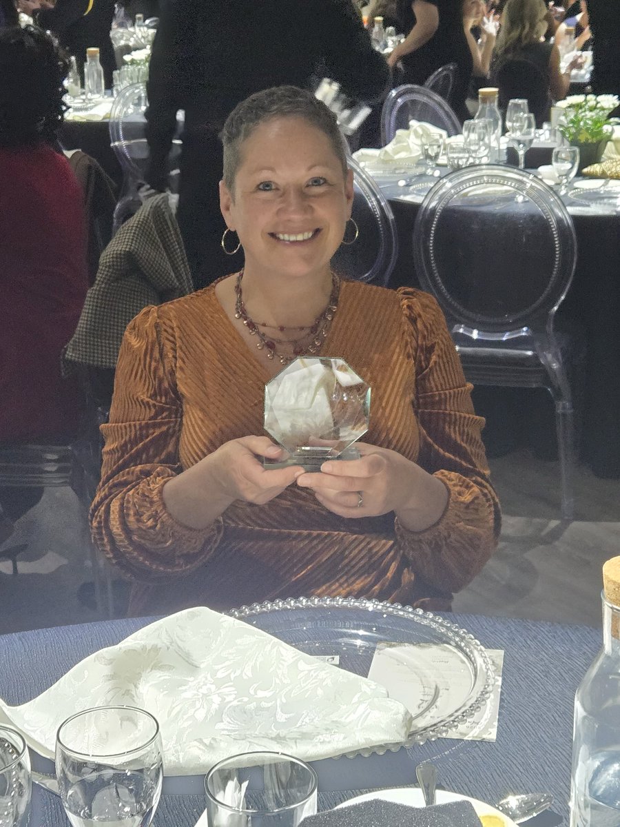 DarylLongworth's tweet photo. What a fabulous evening at the @OWLECanada Awards Banquet last night with some of the incredible women from @NorthBayPolice.  Congratulations to all the NBPS women nominated for awards. Special shout out to Mary Bonenfant who was recognized for 25 yrs service as a 911 Dispatcher. https://t.co/g1v80LUT3U