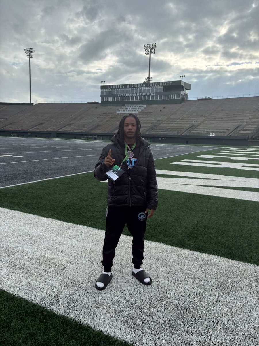 Michael Thompson-Ayers tweet media