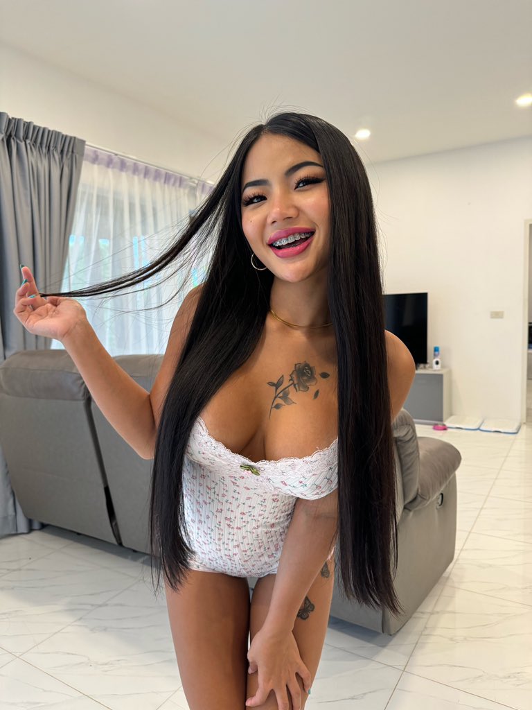 AsianParadiseee tweet media
