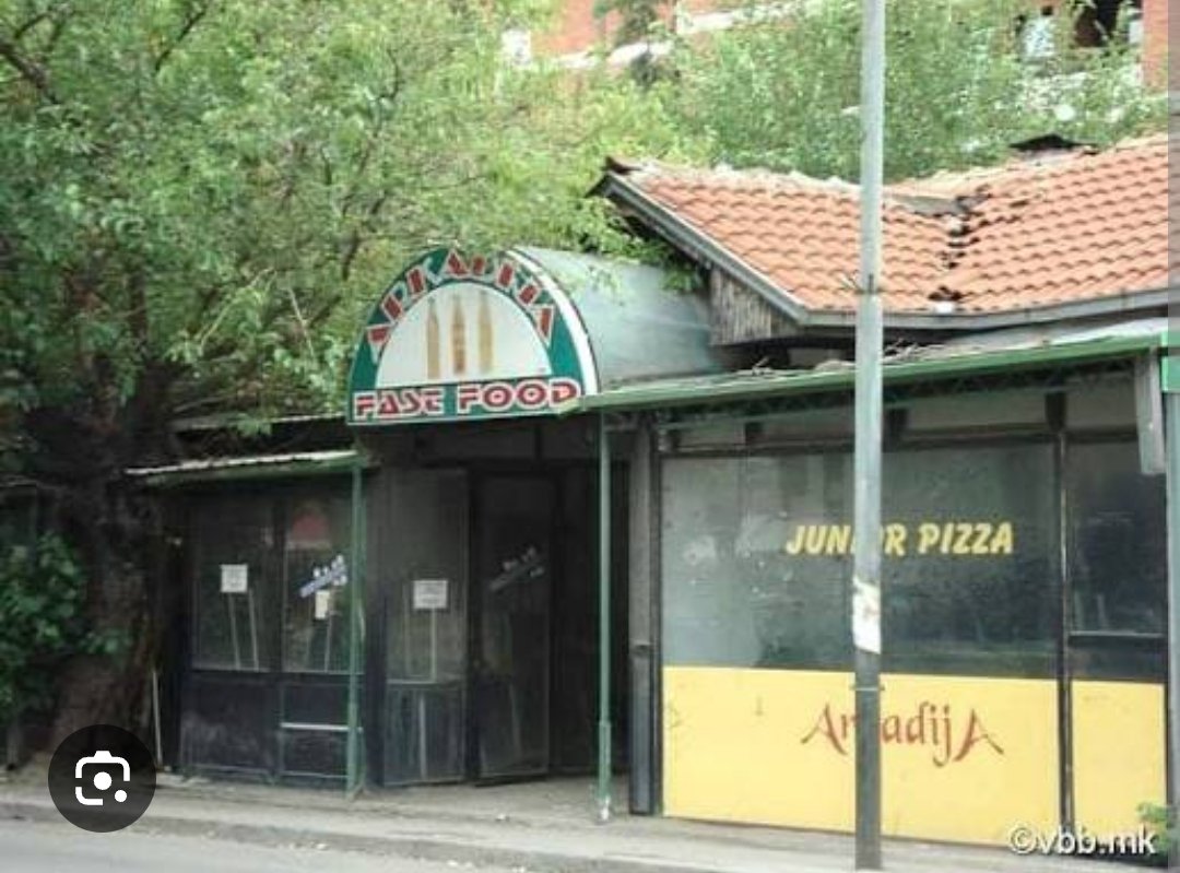 stella rosa tweet media