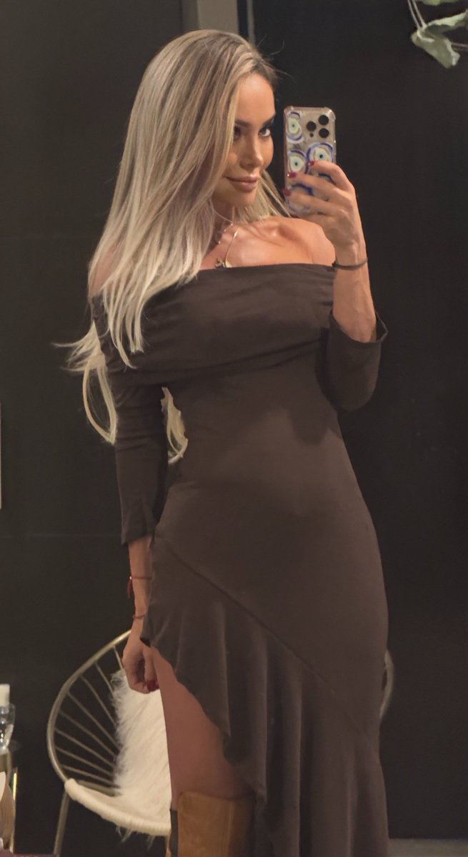 AlinaRudge's tweet image. Buenos días amores ! 
Que tengan un fin de semana increíble 😻 
Los quiero 
Besos Ali 💕
#cdmx