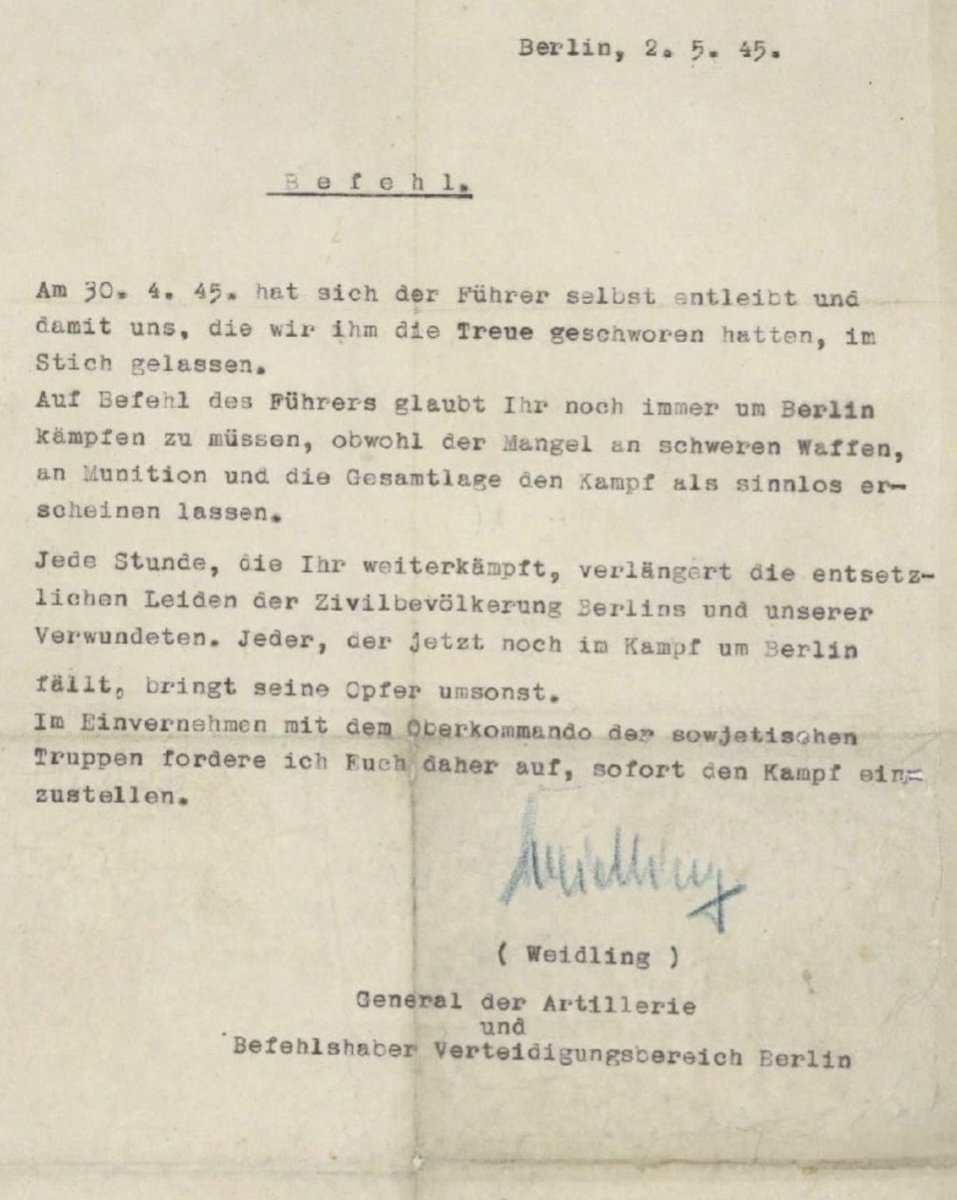 Tank_Archives's tweet image. #OTD in 1945 the commander of the defenders of Berlin General of Artillery Weidling issues an order: "Every hour you fight prolongs the terrible suffering of the civilians and our wounded... I demand you stop fighting at once". The German capital has fallen. #history #WW2 #WWII