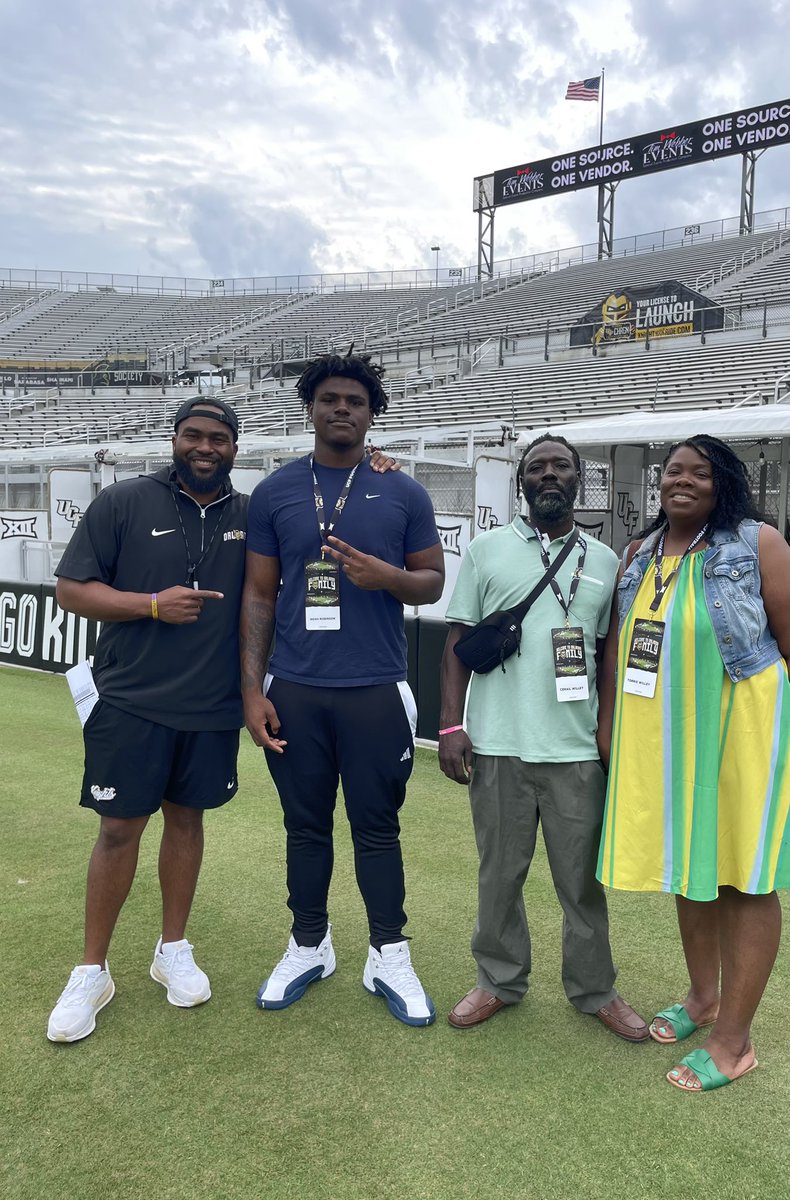 Noah Robinson 3⭐️ tweet media