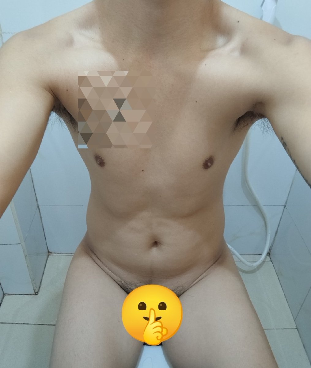 DiscreetBot😘 tweet media