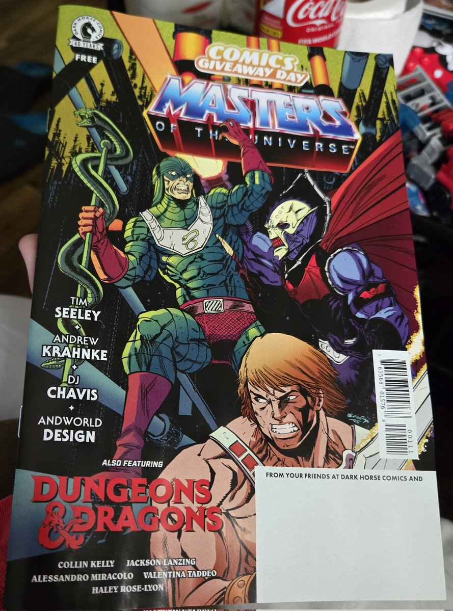 Superaustin152's tweet image. HAPPY FREE COMIC BOOK DAY!
These are some of the comics I got. 

#FCBD
#Comics 
#FreeComicBookDay