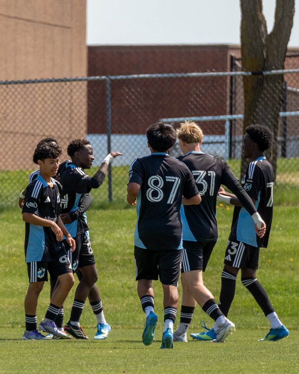 MNUFC_Academy's tweet photo. The U16s are up 2-1 at the half https://t.co/RkeFEkYnxb