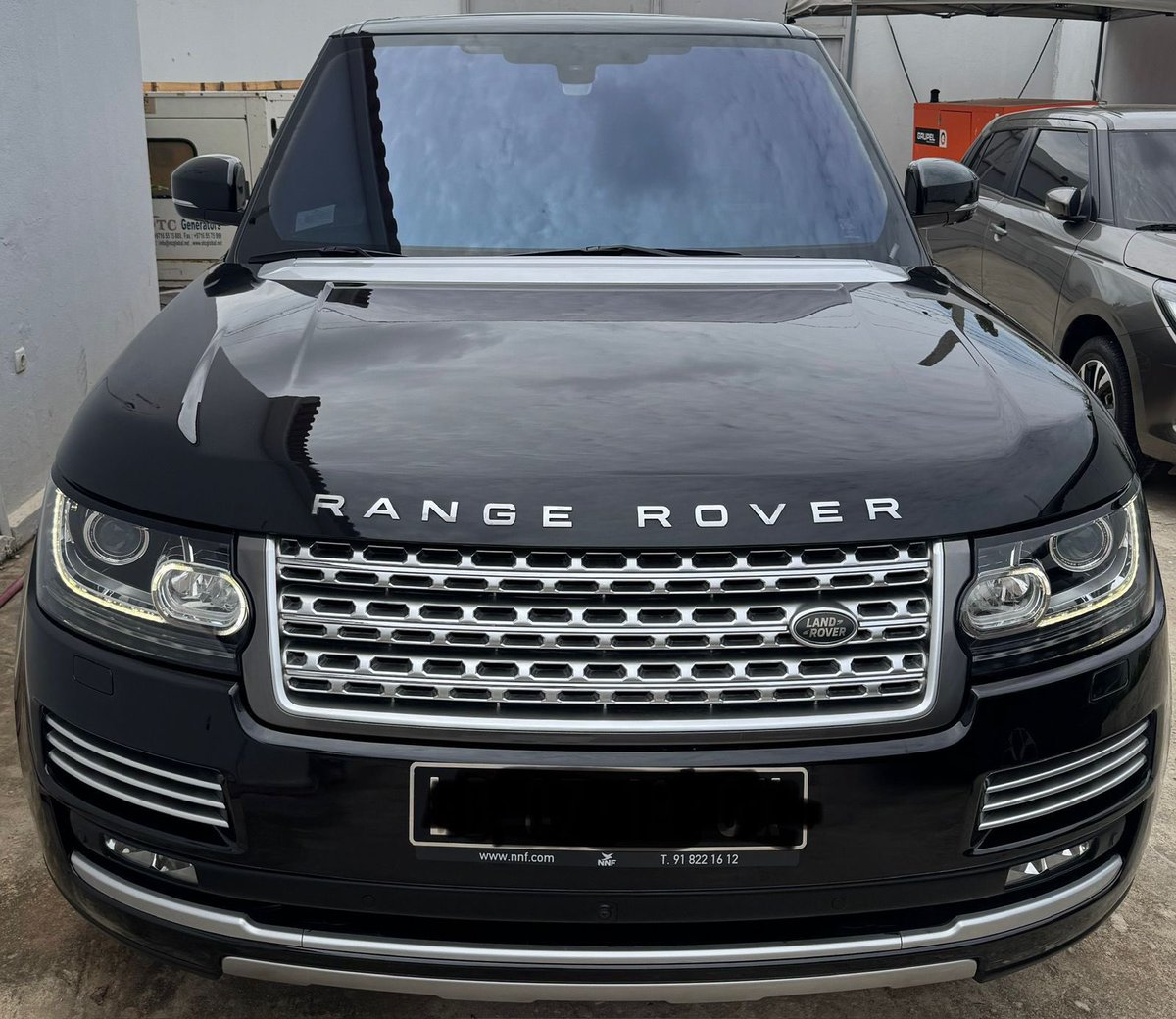 delio_roque's tweet photo. RANGE ROVER VOGUE AUTOBIOGRAPHY LONG WHEELBASE
- ⁠Motor V8
- ⁠Ac em pleno funcionamento 
- Combustível: Gasolina        
- Transmissão: Automática  
- ⁠Quilômetros: 45.000 KM
- Série de matrícula: G
- Localização: Talatona 
Preço: 55.000.000,00 AKZ
Liga: 927628441 https://t.co/ud3exMwXNM