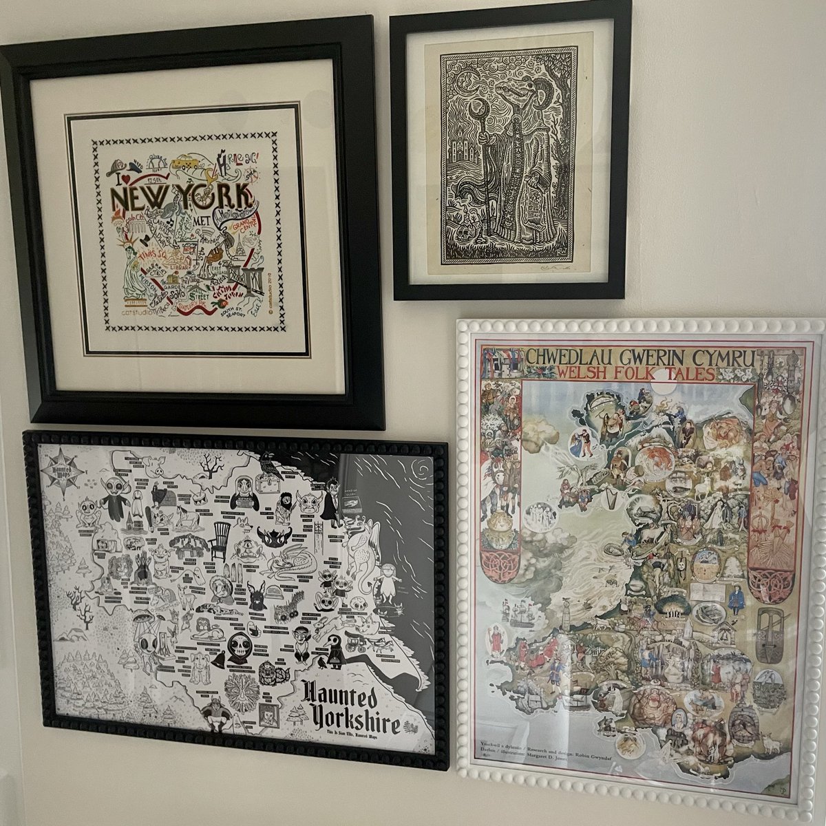 mrjoediddley's tweet photo. Work is much more appealing thanks to my new workspace, Margaret D Jones, @ThisIsSianEllis and @Slippery_Jack https://t.co/EpMogZ4Dtw