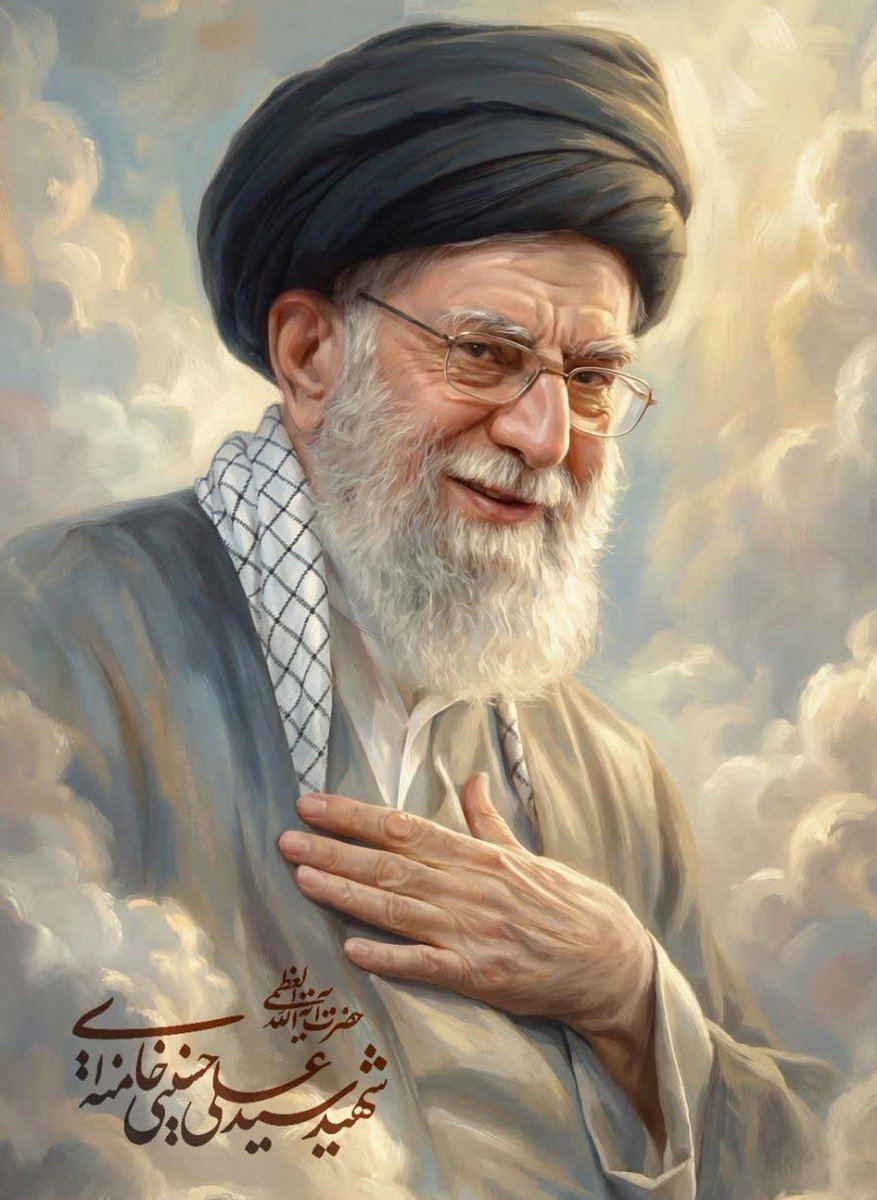 امام شهيد:شمامعلمان مي تواني معلم دين و معلم اخلاق و تربيت كننده اخلاق دردانش‌آموز خود باشي. وچه بهتر که بانفوذ معلمی، با تأثیر روحیِ معلم برمتعلم یک نقطه‌ی روشن و نورانی‌ای درقلب دانش‌آموزی باقی بماند.۱۲/۰۲/۱۳۸۷
 #سپاس_معلم