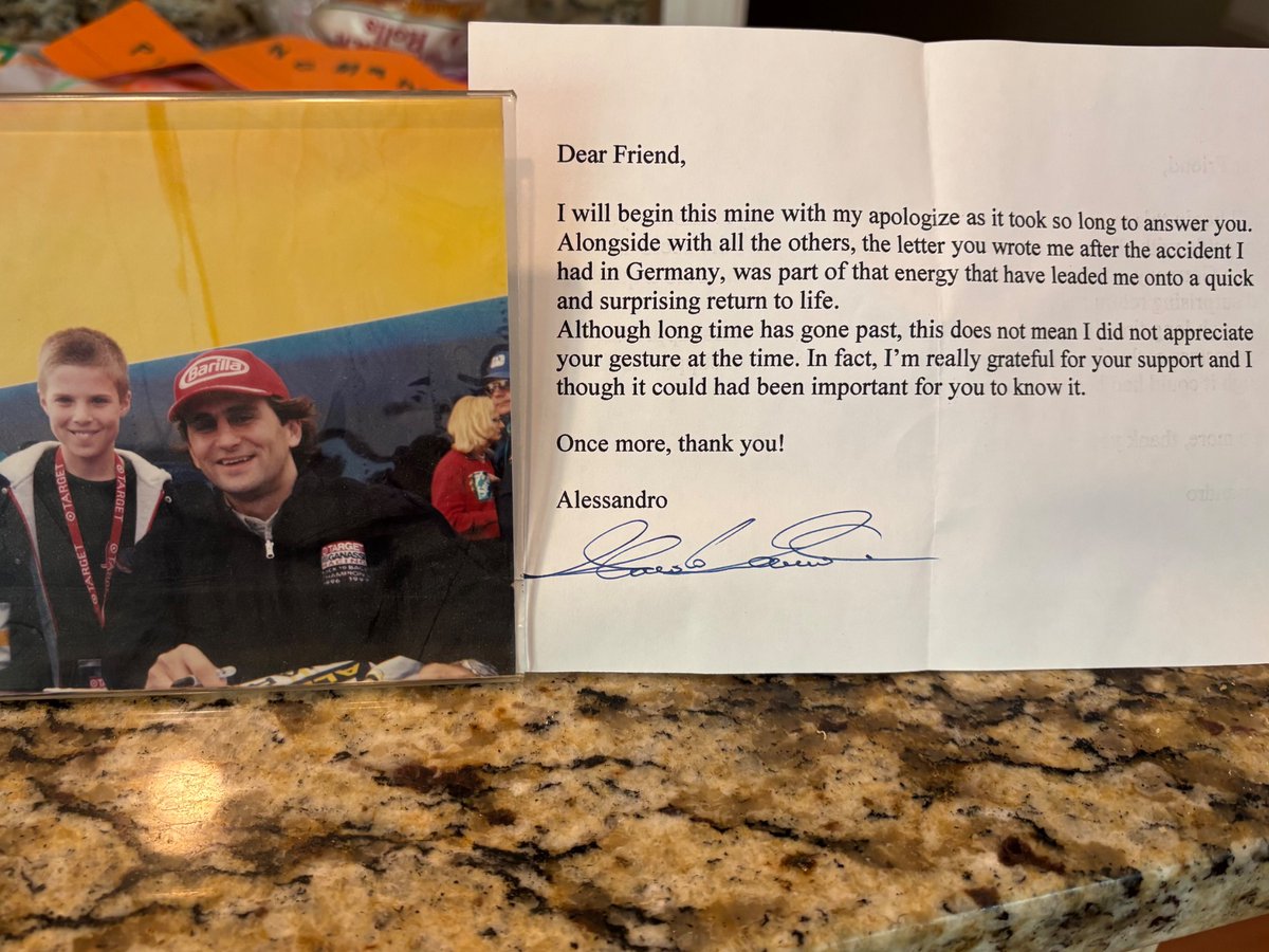 10milefinal's tweet photo. Met Alex Zanardi multiple times from 96-98 in the Cart paddock. Raced #4 on my kart, too. After writing a letter to him in 2001 post - crash, he responded 6 years later with the letter on the right. Pure class, pure racer, always. #alexzanardi #indycar https://t.co/zze72EO4eG