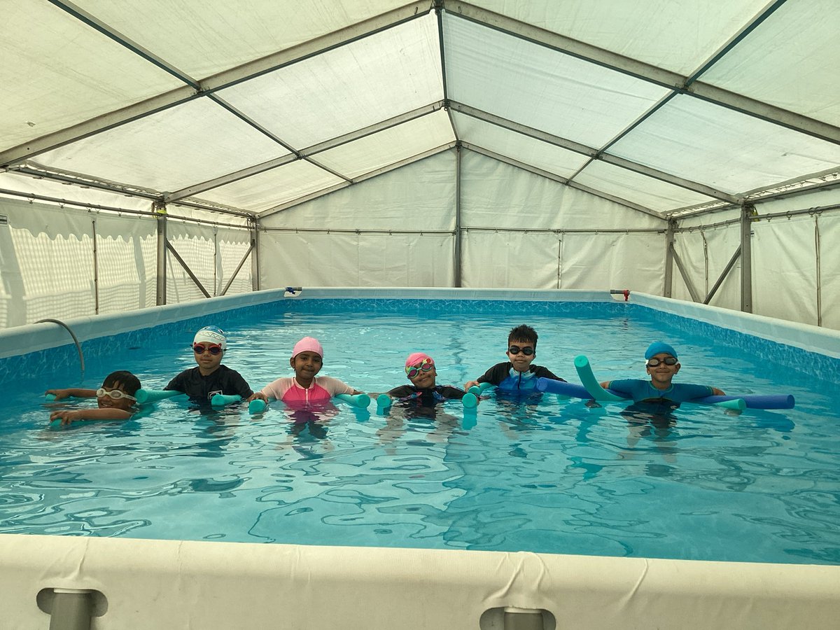 AngleseyP's tweet image. Our pop-up pool has been a huge success! Pupils have shown great ambition in learning and improving their swimming skills! Well done! #ProudMoments #lifeskills #LearningJourney