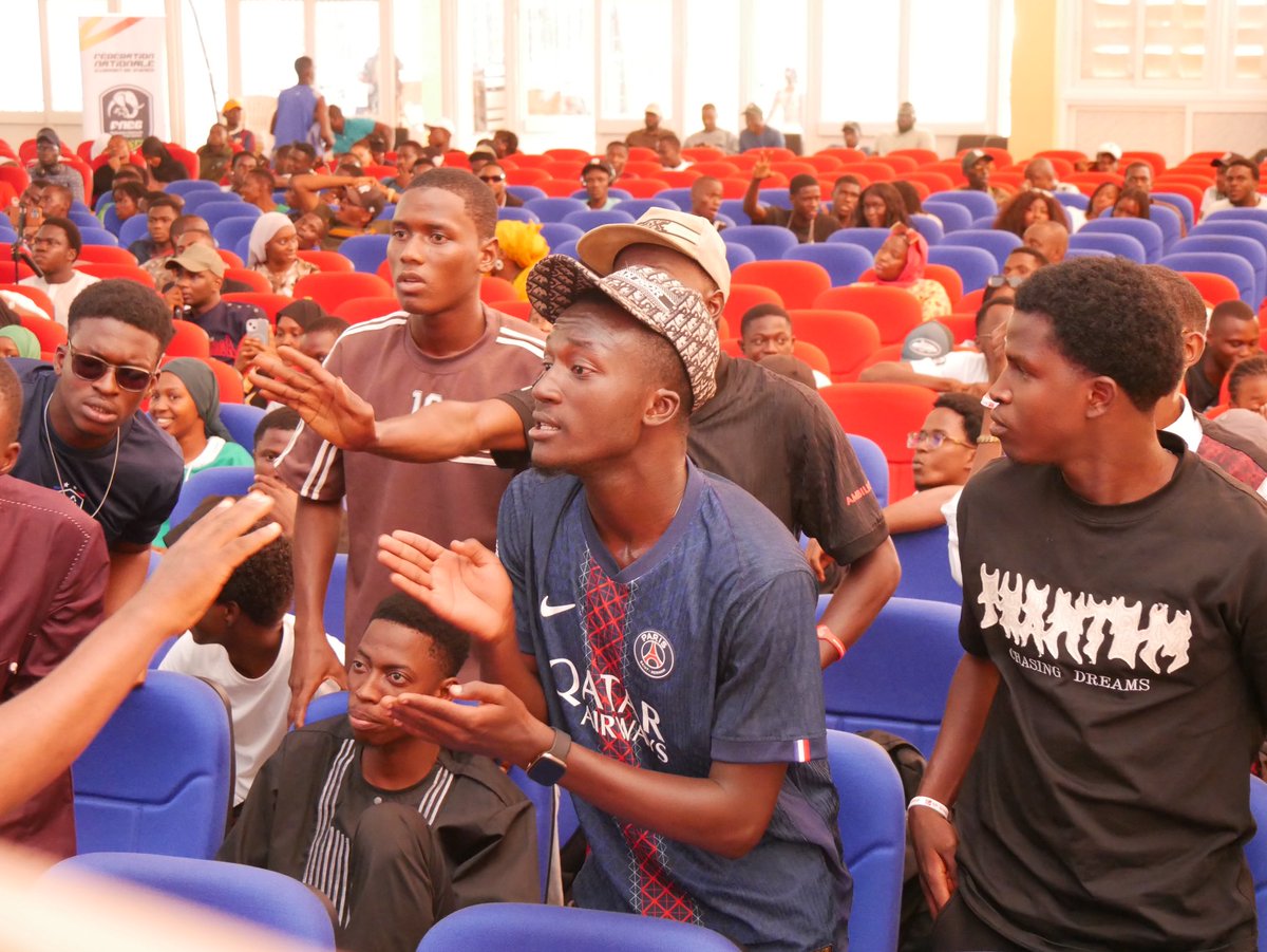 UGANC_Guinee's tweet photo. JUG 10 – E-sport : Mohamed Sams Deen sacré champion de Guinée
Mohamed Sams Deen Camara, étudiant en licence 3 en informatique, option développement logiciel, a remporté la finale des Jeux universitaires dans la discipline e-sport.
#UGANC #JUG10 #Guinee #TempleDuSavoir #MESRS https://t.co/xYfHZL07vv