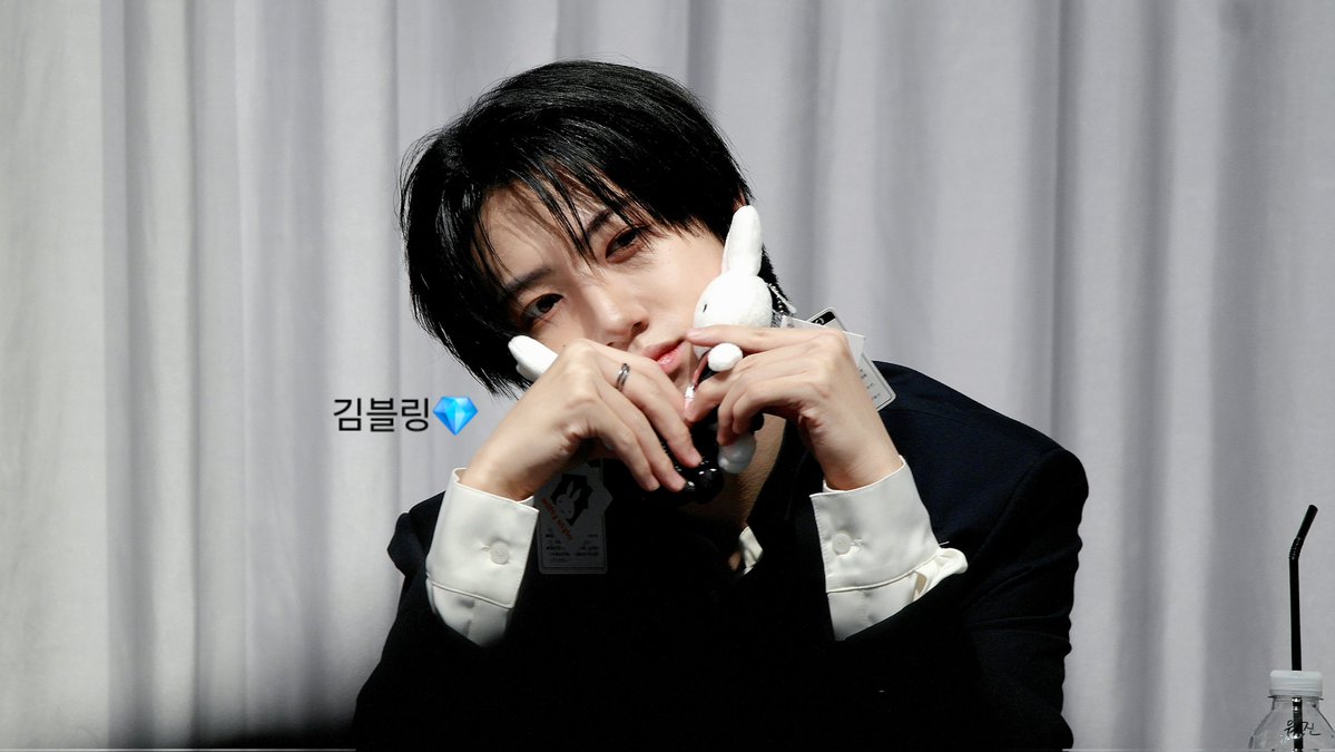 김블링💎 tweet media