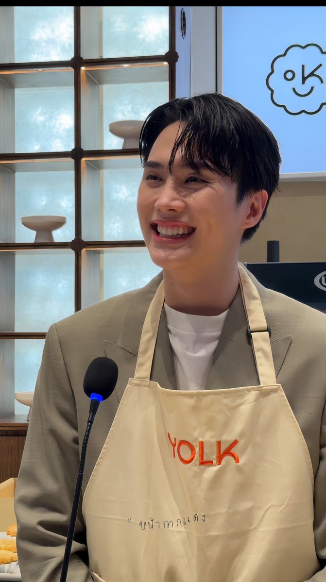 หน้ากากแดง♡🪽✨❤️🧸🐣⊼⌔⊼'바람 '🧡세훈 tweet media