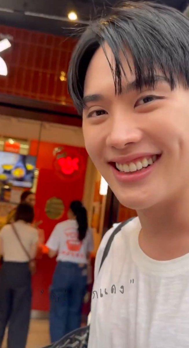 หน้ากากแดง♡🪽✨❤️🧸🐣⊼⌔⊼'바람 '🧡세훈 tweet media