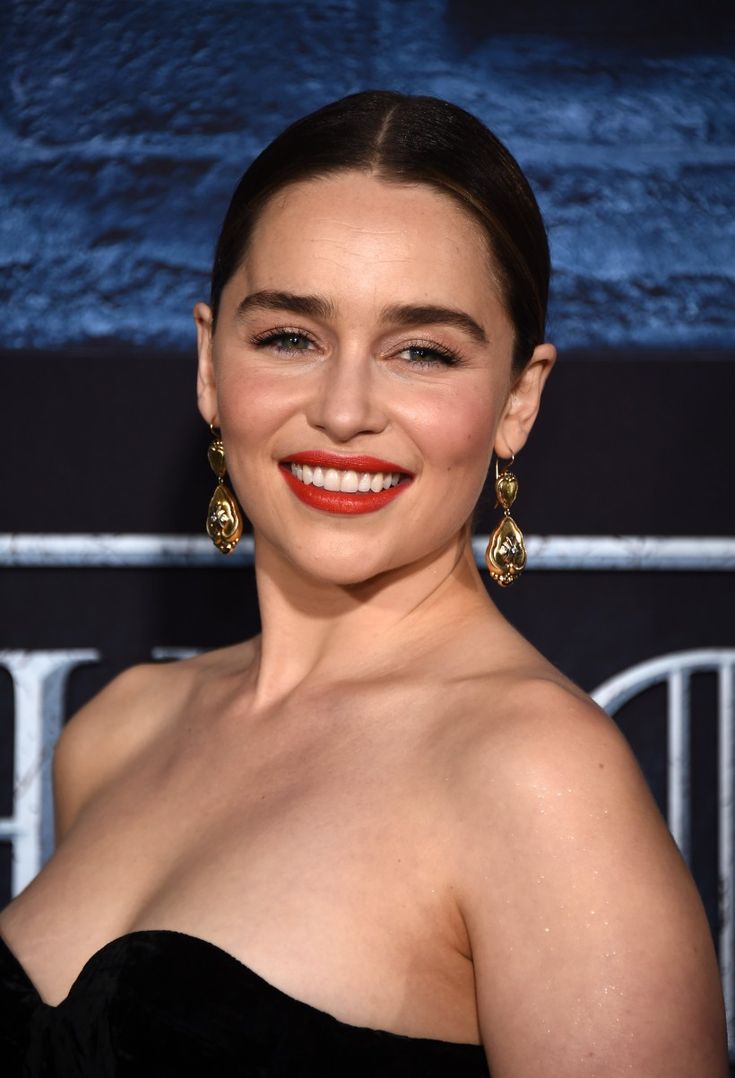 UHQ QUEEN'S tweet media