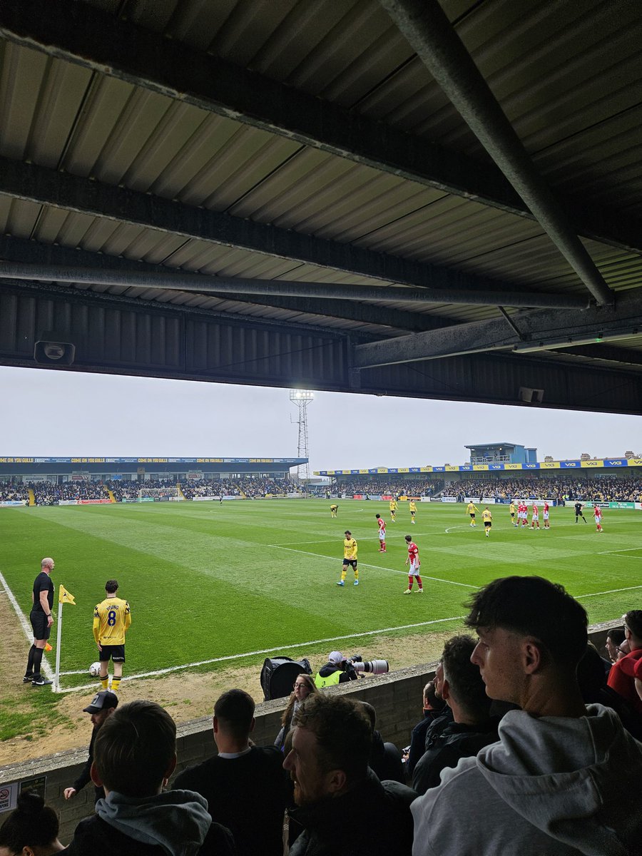 groundhopper_92's tweet photo. 🟡🔵 Torquay United 4-2 Dorking Wanderers ⚪️🔴

Ground 2️⃣9️⃣4️⃣
Game 9️⃣2️⃣ 2025/26
📅 Saturday 2nd May
🏟 Plainmoor
🏆 National League South Play-Off Semi-Final
👥 4,800 (412)

#groundhopper #groundhopping https://t.co/svyTNRcDLD