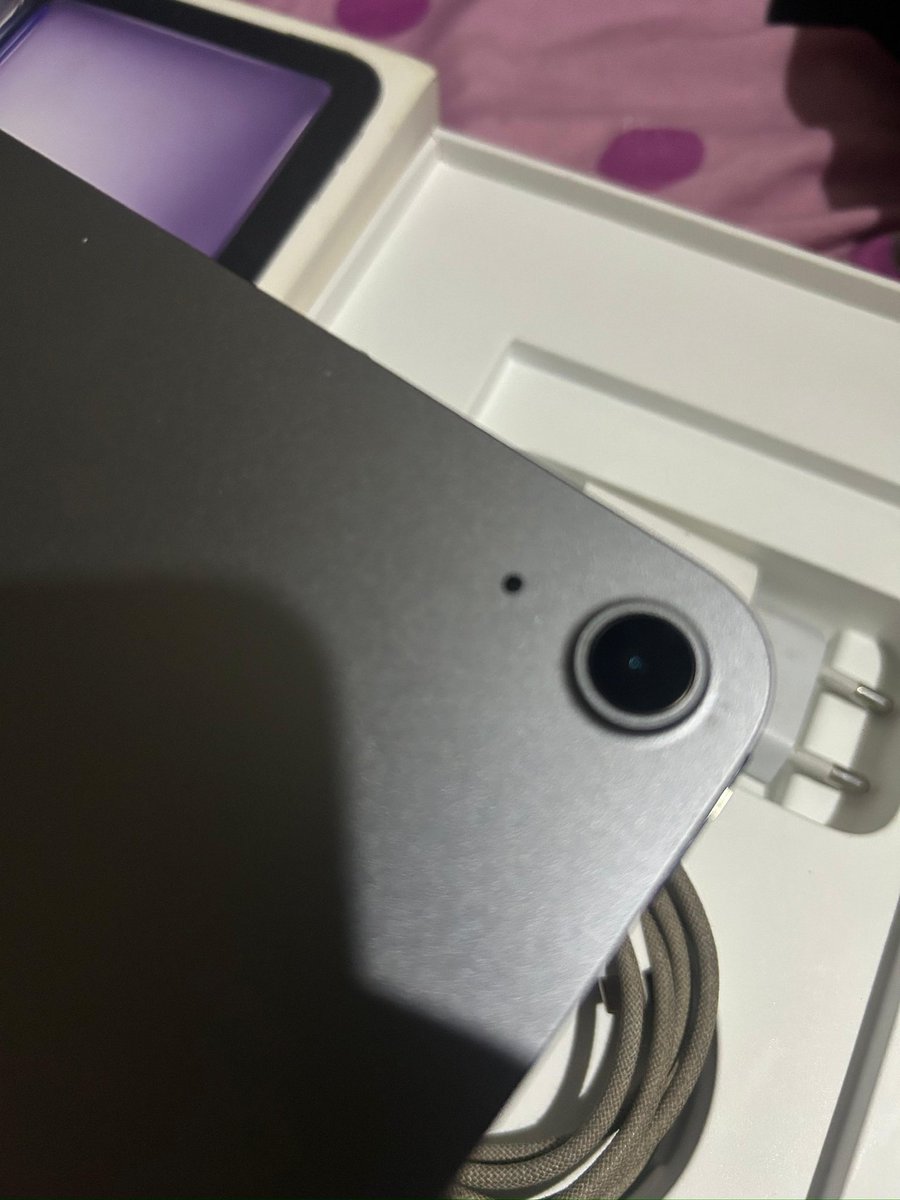 crezybuches's tweet image. WTS
ipad air 11 inc (M3)
area surabaya dst
jual cepat ya gais
bisa contact untuk detail
#titipjual 
#surabaya 
#jualcepat