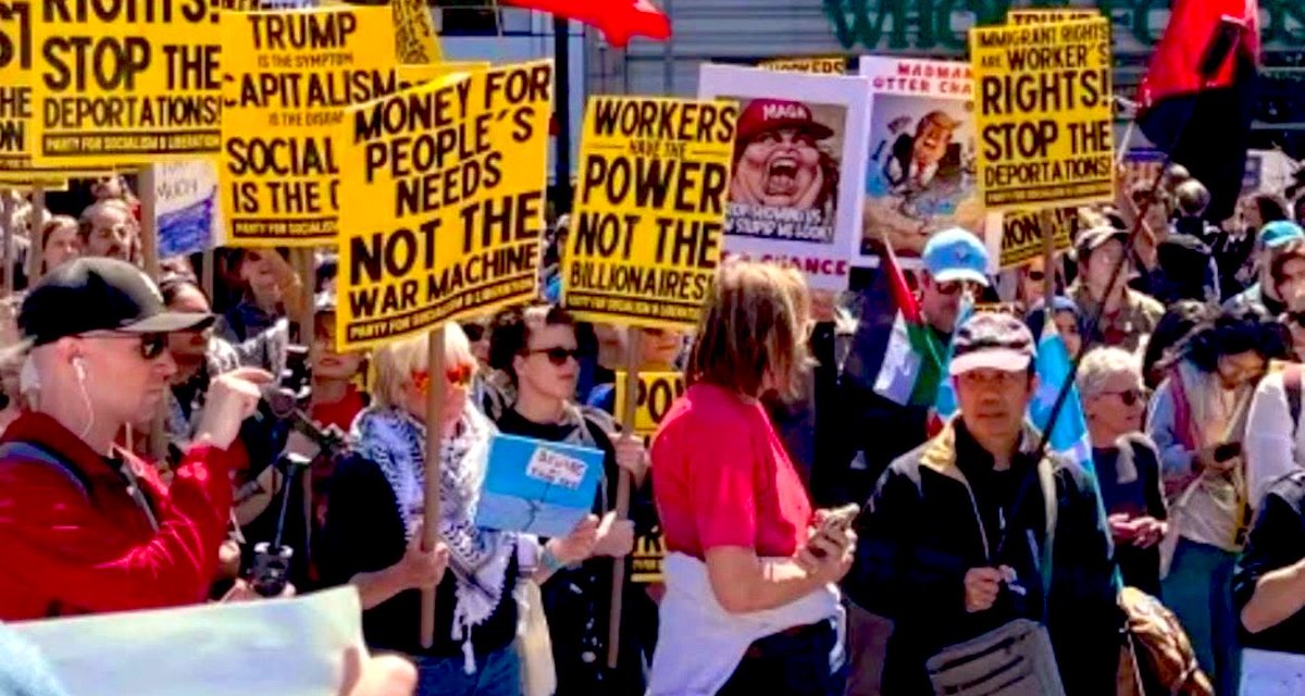 Jhonffonseca's tweet image. 🇺🇸🇨🇳 ¡ESCÁNDALO EN MANHATTAN! LA IZQUIERDA RADICAL ES FINANCIADA POR PEKÍN

Según una investigación de Fox News, las protestas violentas y antiamericanas del Primero de Mayo en Manhattan no fueron espontáneas: fueron orquestadas y financiadas por Neville Roy Singham, el