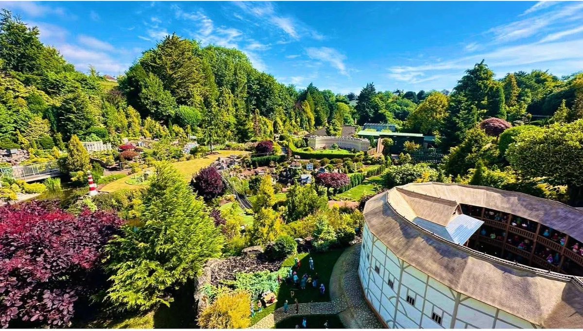 verytinytweets's tweet image. 🌟 Special Weekend – Supporting @RowcroftHospice !🌟

🗓️9th &amp;amp; 10th May 2026

✨ Here's how you can help: We will donate 50% of full gate ticket admission income (except VAT) to Rowcroft Hospice.

model-village.co.uk/special-weeken…

#charity #rowcrofthospice #modelvillage #devon