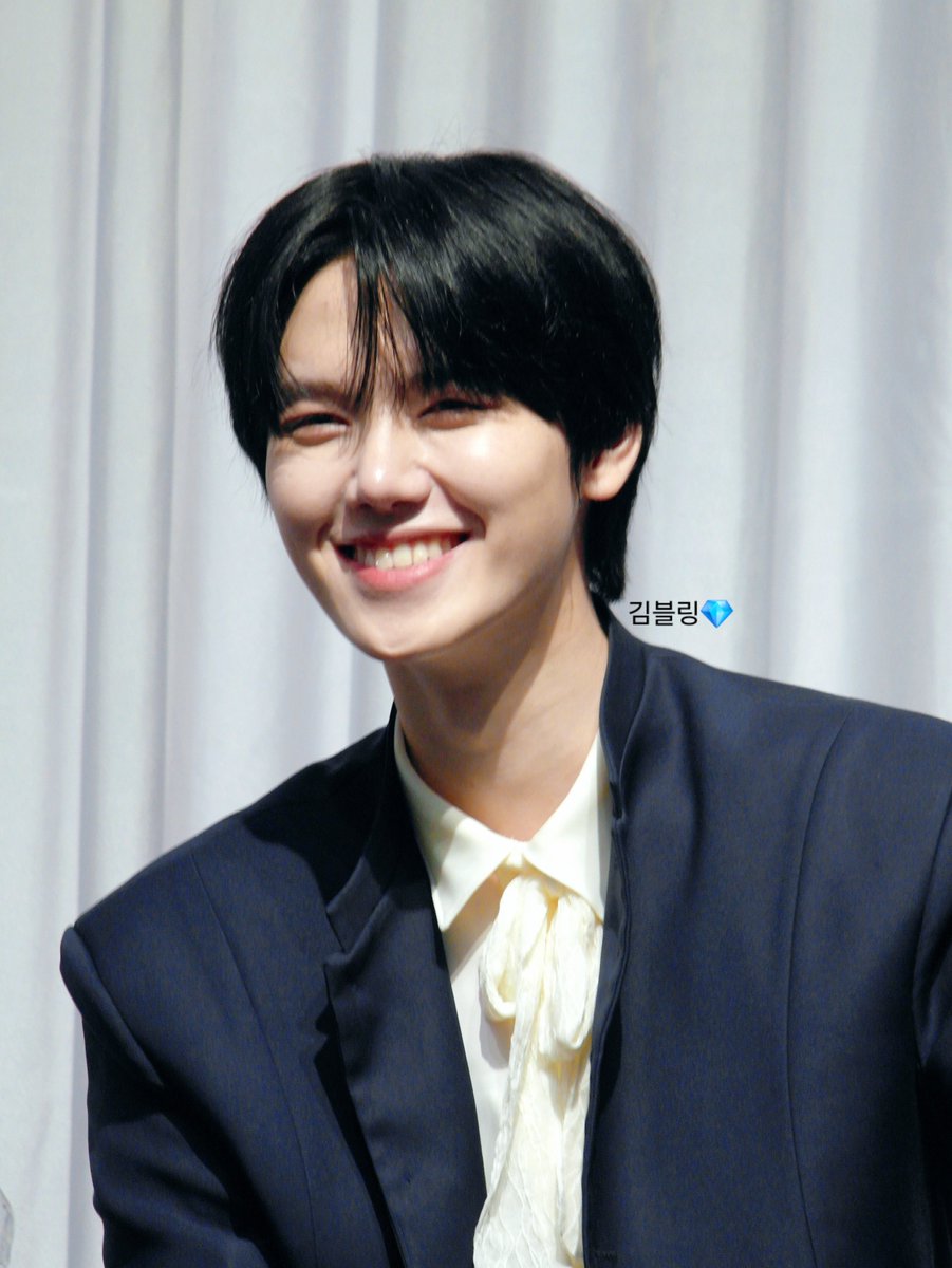 김블링💎 tweet media