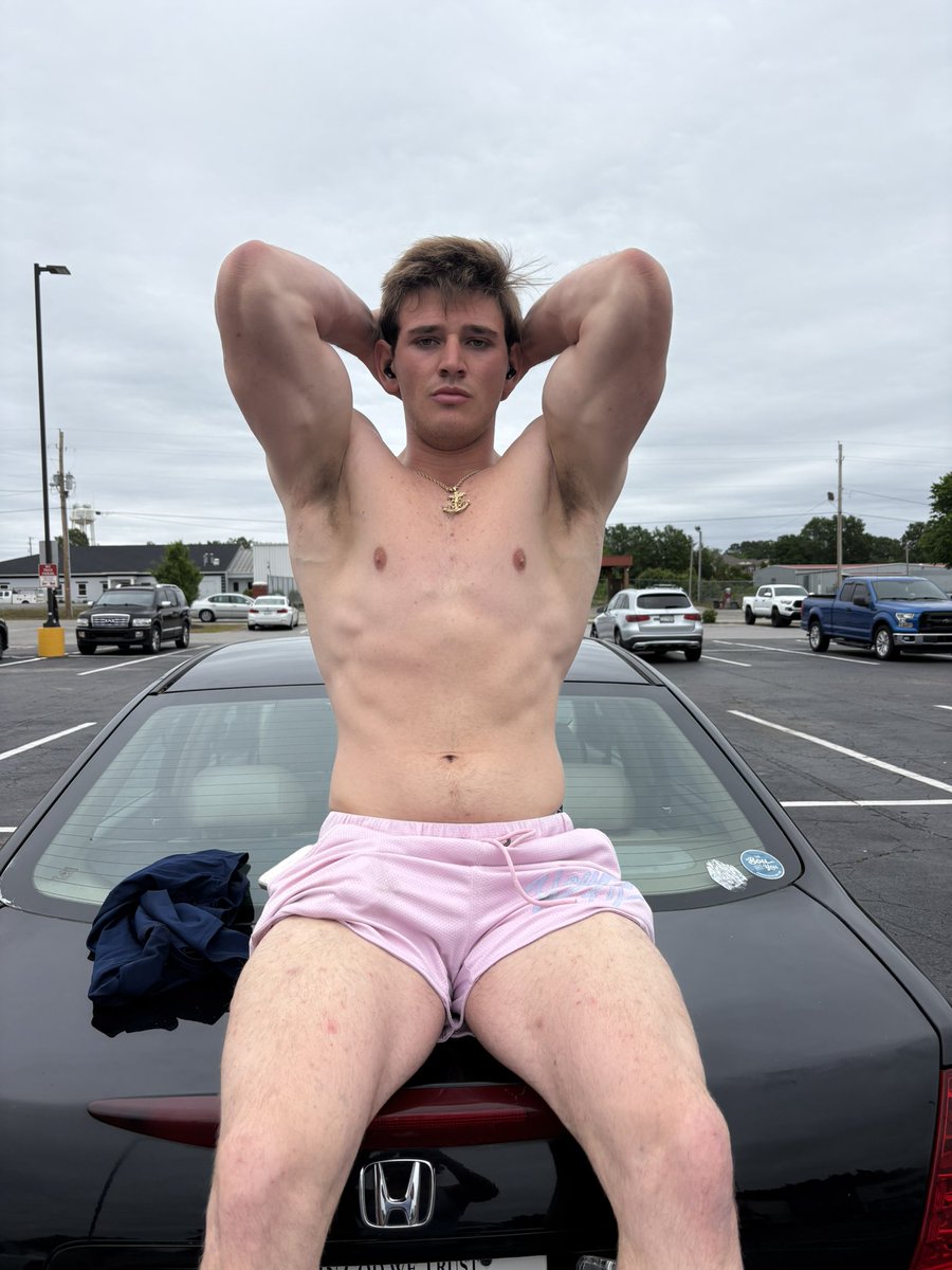 Kyle tweet media
