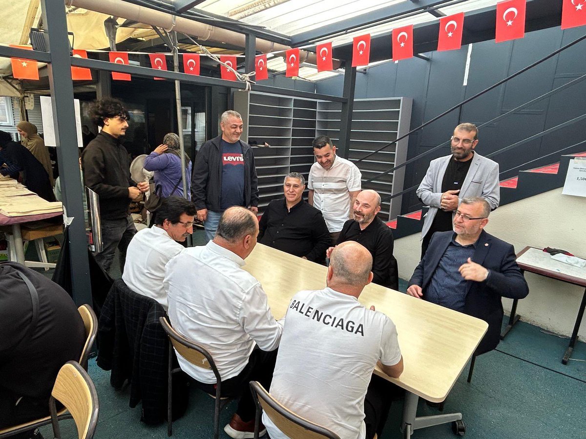 cccemalcetin's tweet image. Fransa Türk Federasyon,
Paris-Gagny Türk Kültür Ocağı’nın bahar kermesini ziyaret ettik.
#Paris