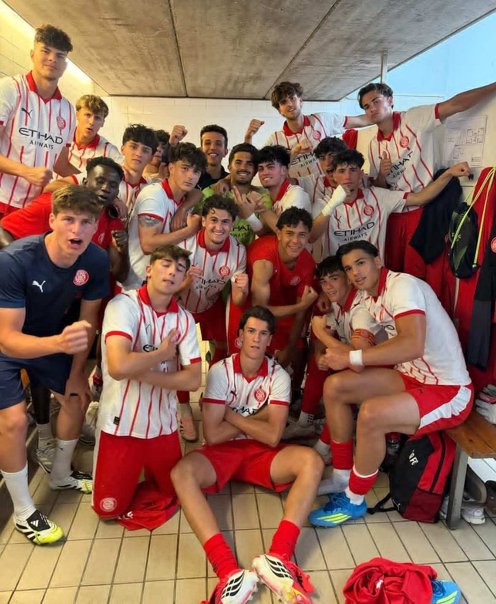 PlanterGironi's tweet photo. 😍VICTÒRIA del JUVENIL B contra el Vilassar de Dalt (3-2)

⚽Gols de Jan Barbarà i Jordi Massaguer (2) https://t.co/9VedPOm07U