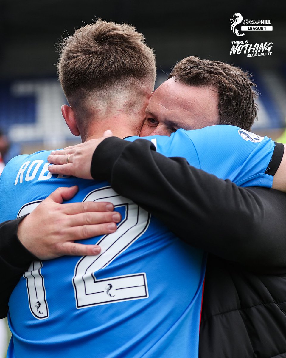 spfl's tweet photo. Resilient. Brilliant. ❤️💙

The Caley Jags are BACK 🏆

Your @WilliamHill League 1 champions! https://t.co/focA6NKJEs