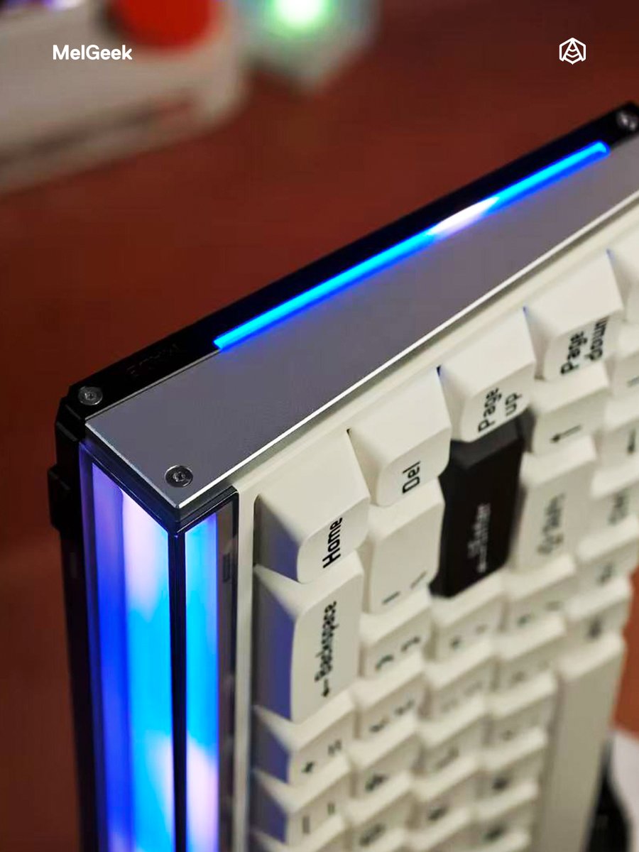 MelGeekworld's tweet image. If Killjoy designed a keyboard, this would be it. 

🔧 Tech-heavy and precision-focused. 

Which  agent should we match our next setup with?

#melgeek #made68ultrav2
#ProductShowcase #deskaesthetic #rgbkeyboard #AestheticSetup #valorant #killjoy