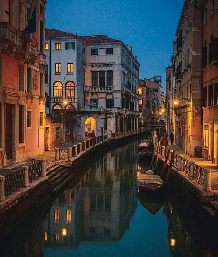 antonella4468's tweet image. Buon sabato sera bella gente di X!🙋‍♀️🌌✨
#Pace🌈
