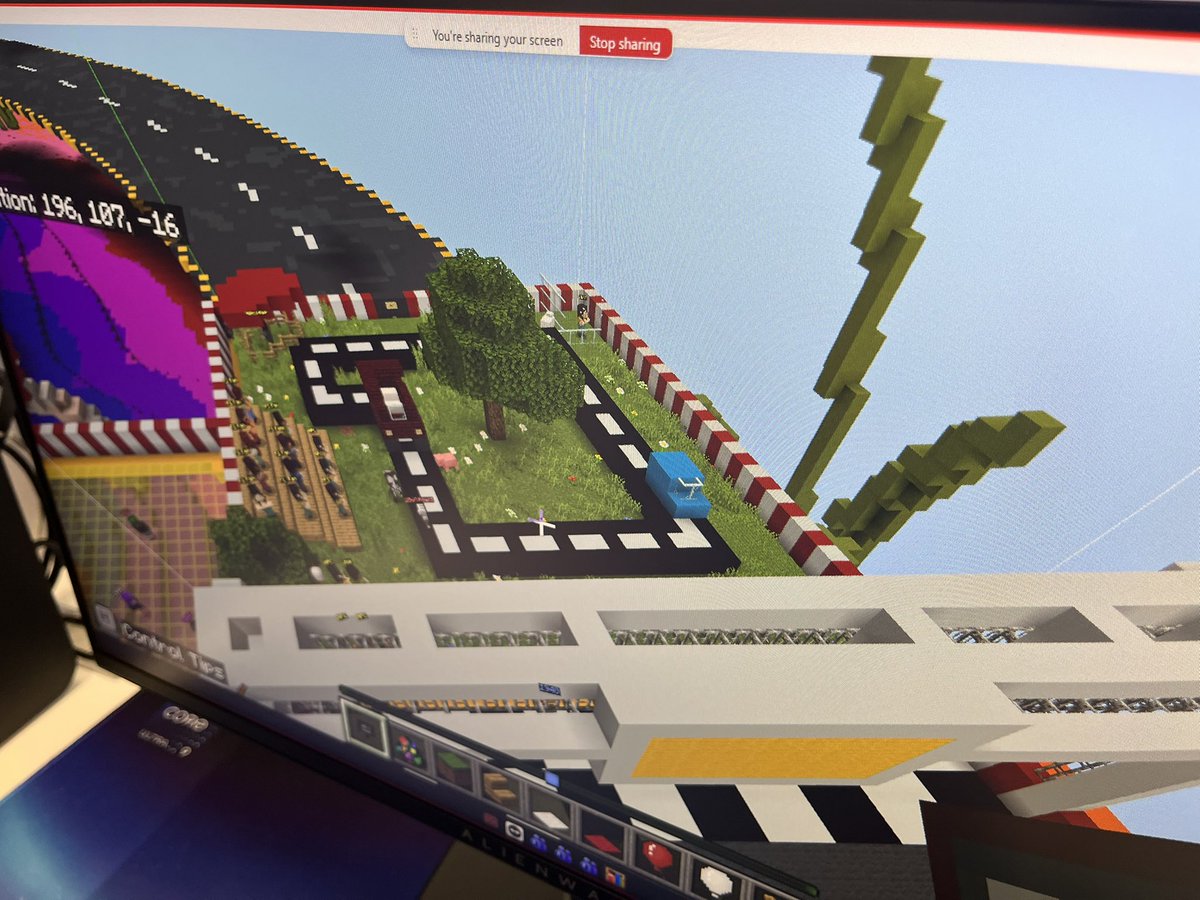 McM_MsT's tweet image. Round 1 &amp;gt; AI eco race team / track design challenge
🤩 #teamwork #problemsolving #communication #GirlsWhoGame #esports 🎮
@KatPapulkas
#TeachSDGs #STEM #GameOn #TransformEDU #MinecraftEDU
@DellTech
@MicrosoftEDU
@intel