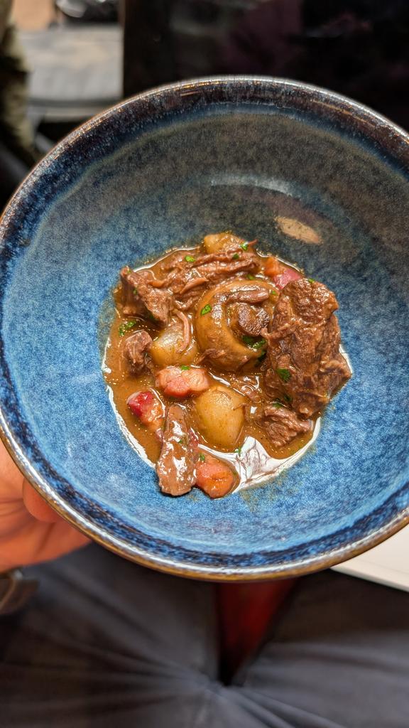 CallumMcinerney's tweet photo. Got a little taster of the venison bourguignon at @warwickpimlico 

Oh man! That was superb. 

Those pearl onions give a beautiful sweetness that works so well with the gamey, richness. https://t.co/atrEJGfC5k