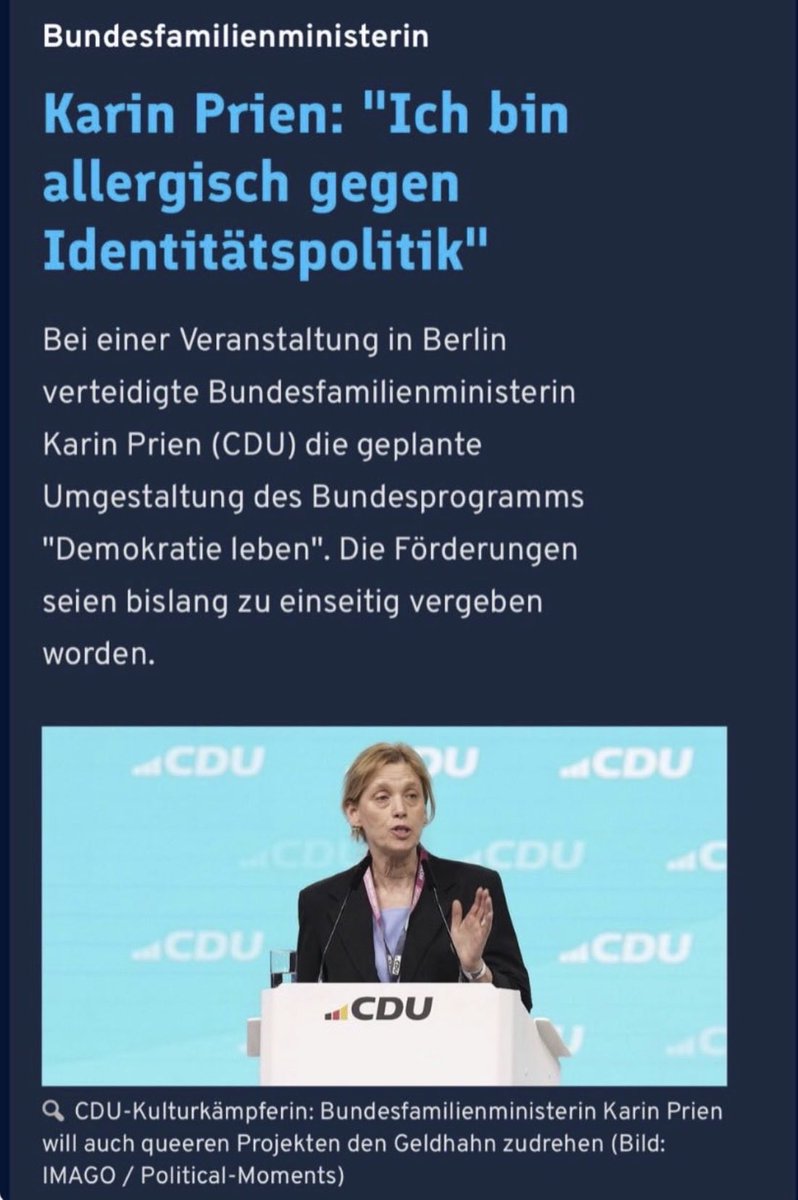 Fräulein Meyer macht Schule tweet media