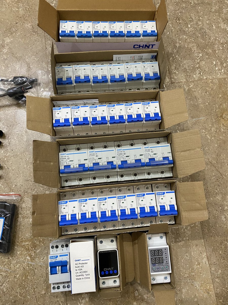 SharifSonsSolar's tweet image. CHiNT &amp;amp; TOMZN Electrical Equipments (Breakers etc) Available for All over Pakistan, Cash On Delivery (COD) Service is also Available  #solarenergy #electricalwork #solarpower #ChintElectric #tomznbreaker #electrical