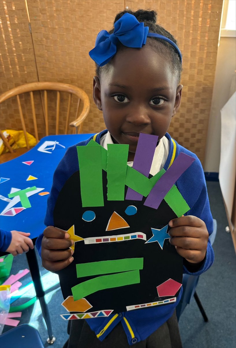 stanthonyslough's tweet image. EYFS explored Handa’s Surprise with fruit tasting, African masks, bright colours and dancing! 🍍🥭🎭 Some fruit faces deserved their own gallery. 😂

“God saw all that he had made, and it was very good.” Genesis 1:31 🌍

#EYFS #HandasSurprise #CST #StAnthonysSlough