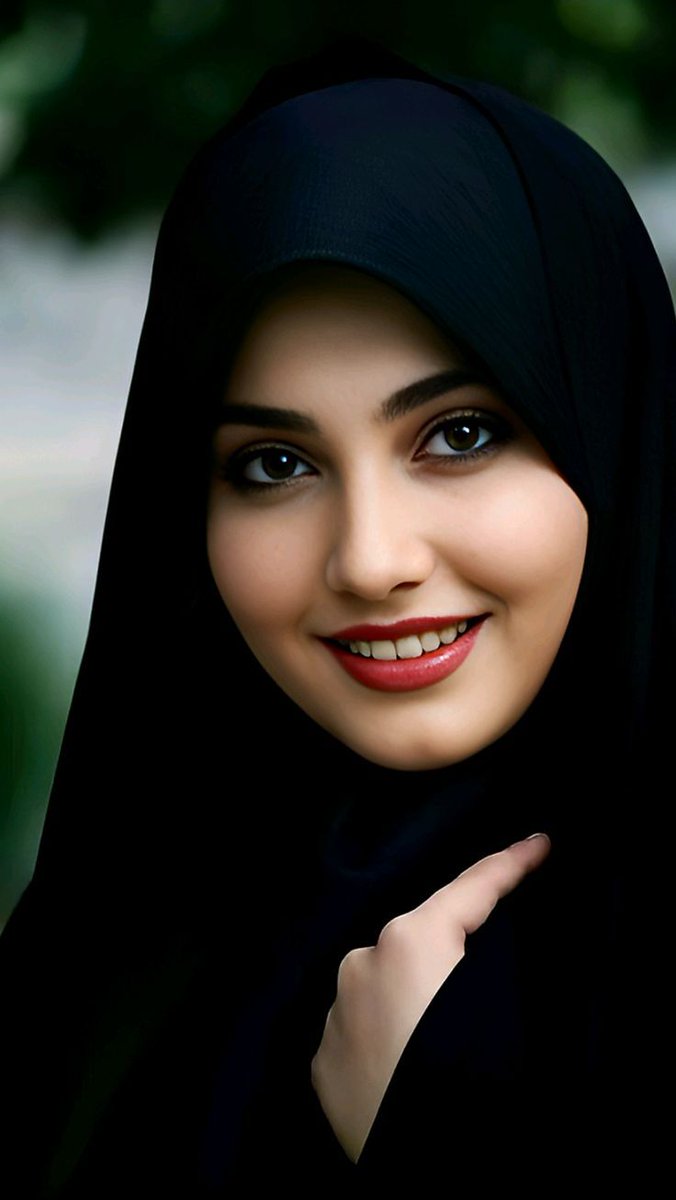 منال tweet media