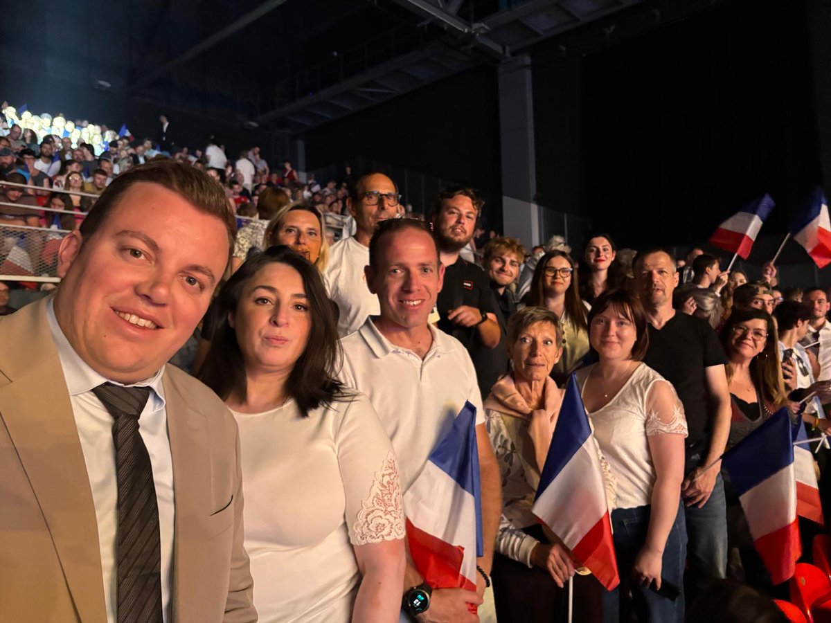 Raphaël Leroux tweet media