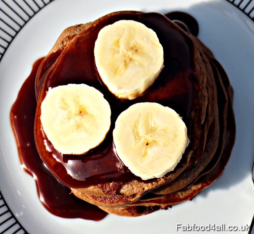FabFood4All's tweet image. 3 Ingredient Banana Nutella Pancakes are so quick and easy to make. These delicious gluten-free pancakes make a great last-minute dessert!  fabfood4all.co.uk/3-ingredient-b… #pancakes #banana #nutella #glutenfree