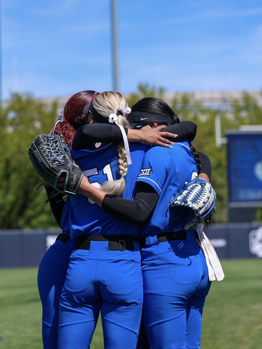 byusoftball's tweet photo. last one at home🫶 https://t.co/e0qXGN3kFp