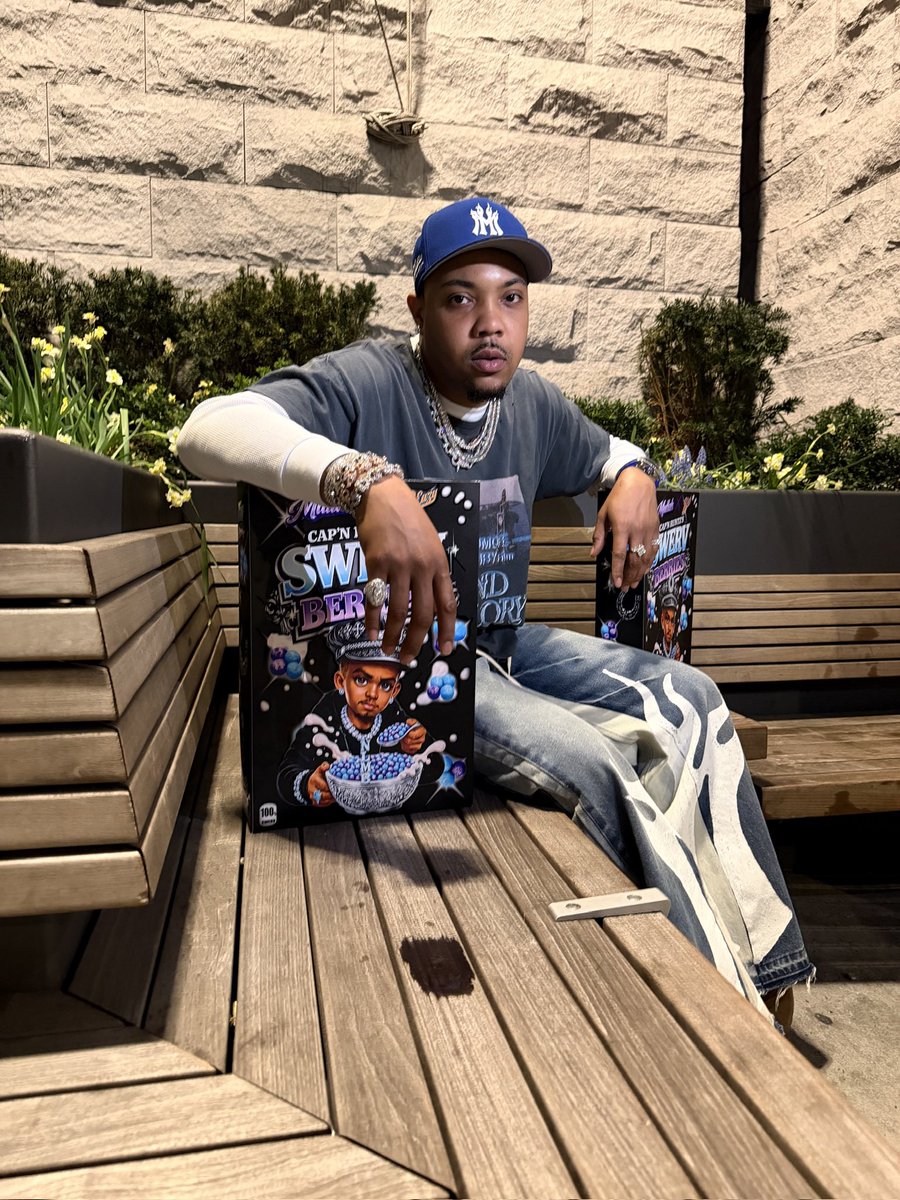B Eazy tweet media